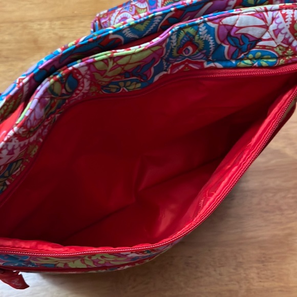 Vera Bradley Triple Zip Hipster Crossbody Shoulder Bag Paisley in Paradise - Picture 4 of 7